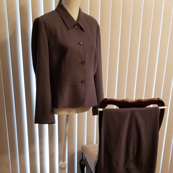 Talbots - Picture 2 of 5